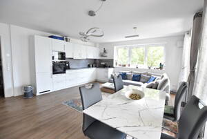 Moderne 4-Zimmer Eigentumswohnung mit Fahrstuhl und großem Balkon im grünen Farmsen-Berne – 22159 Hamburg – Vorschaubild 5