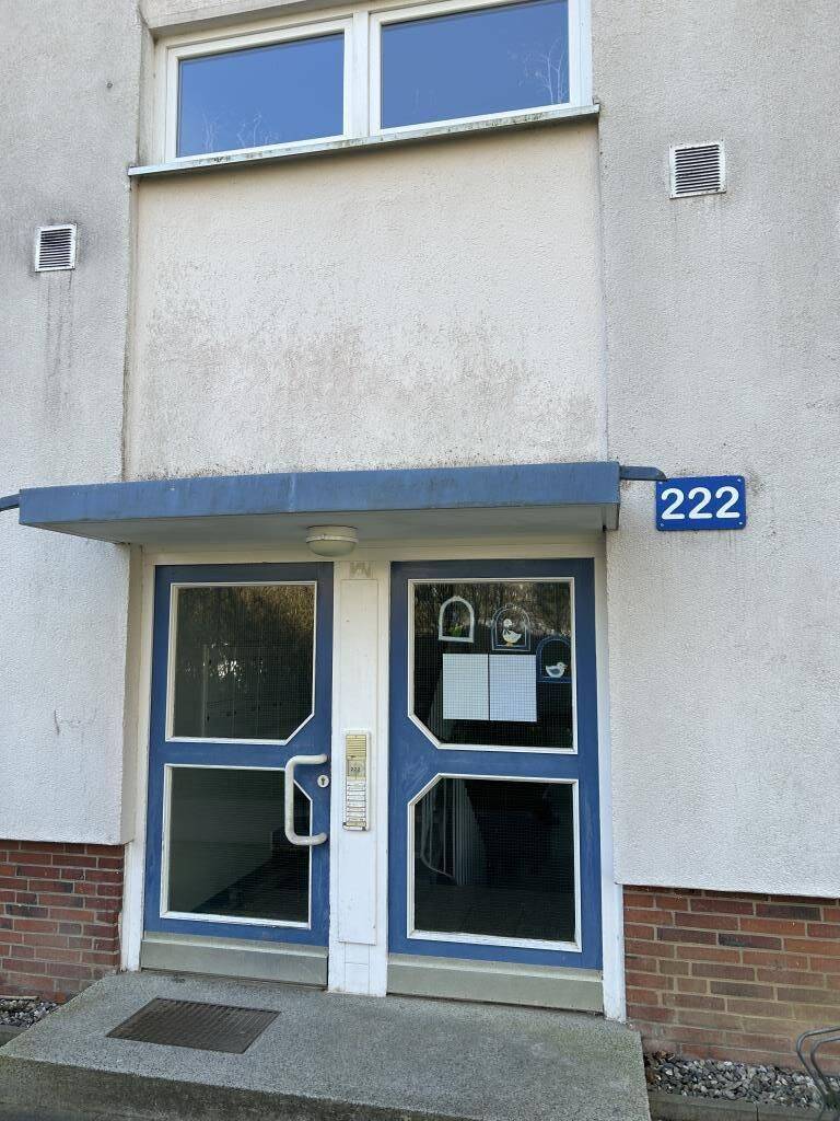 Helle 3-Zimmer-Wohnung in Kiel Mettenhof