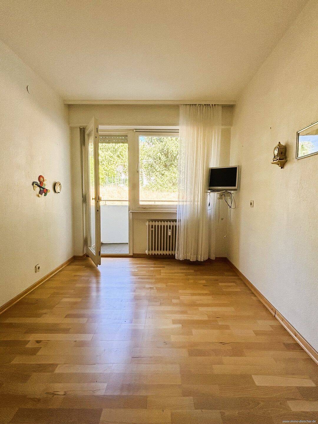 Ihre hochwertige 3 - 4 Zimmer Wohnung mit 2 Balkons und Einzelgarage am Rotenbühl – Saarbrücken – Vorschaubild 6
