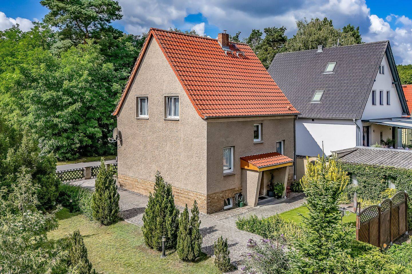 Zwei Häuser auf einem Grundstück! Ihr neues Zuhause in Finowfurt! – Schorfheide – Vorschaubild 3