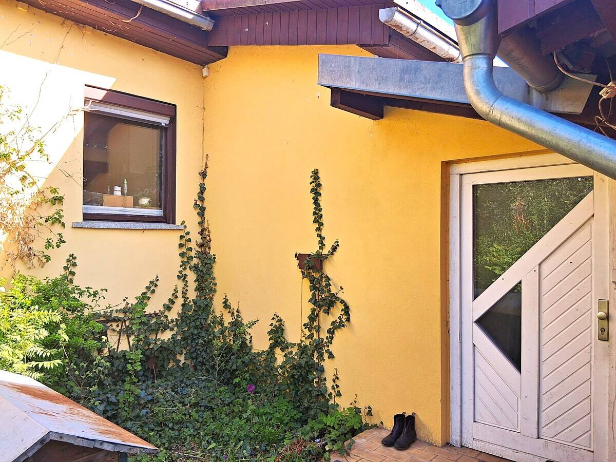 NEUER PREIS|HANDWERKER AUFGEPASST-Großzügiges EFH mit 7 Zimmern, 1420 m² Garten und viel Potenzial – Berlin – Vorschaubild 2