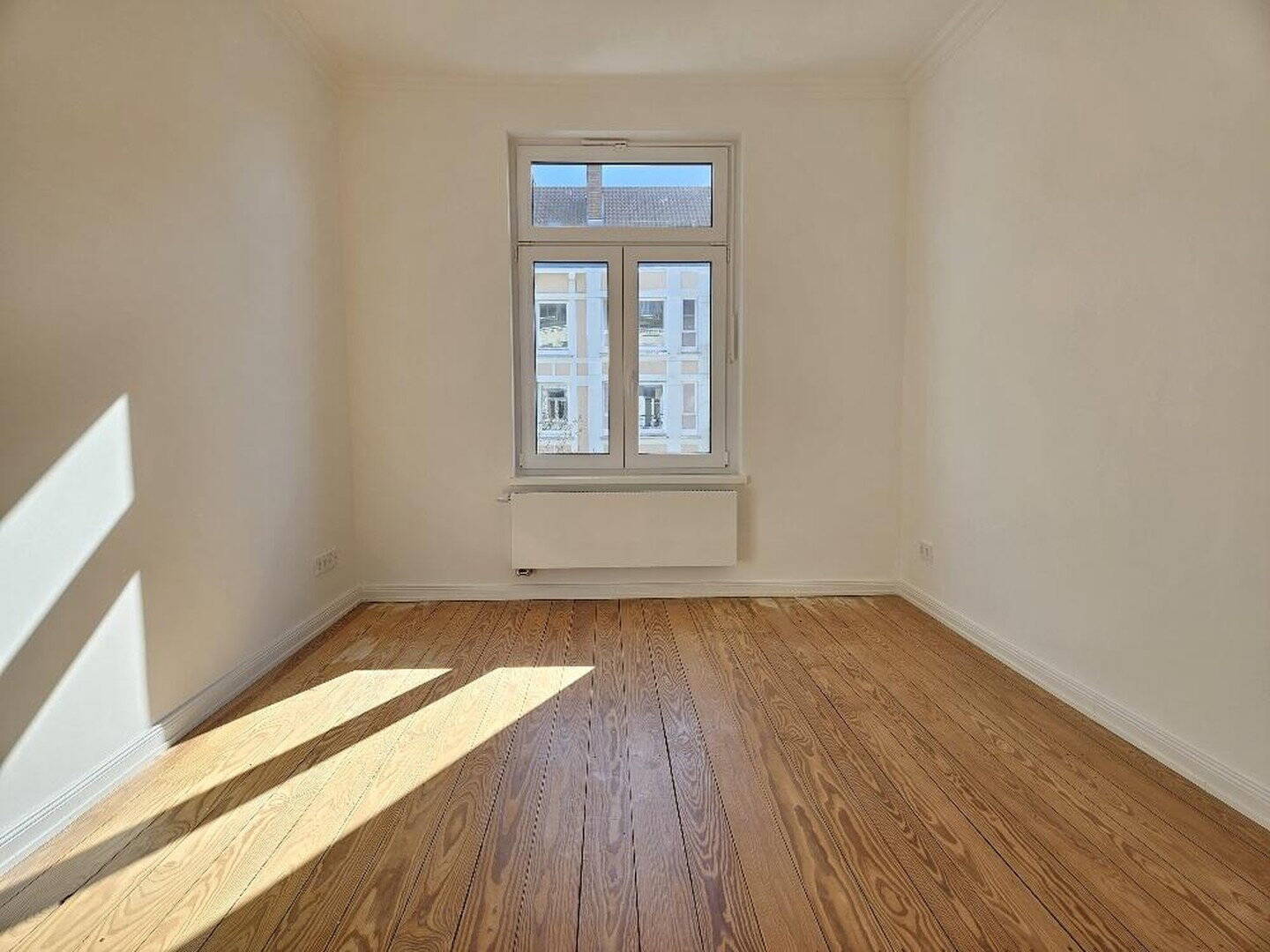 Erstbezug nach Sanierung - 2-Zimmer-Wohnung ideal auch für 2er-WG in Top-Lage Eppendorf – Hamburg – Vorschaubild 4