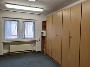 absolut ruhige, möbl. 1-Zi.-Whg. in ER - Zentrum - Nord, Nähe Kliniken, 20,6 m² Wfl.
