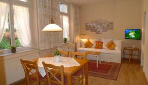 Gepflegte 2-Zimmer-Wohnung - – 1309 Dresden – Vorschaubild 2