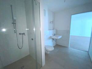 Moderne 2-Zimmer-Wohnung mit Fußbodenheizung und Loggia in Oberhausen-Mitte – 46045 Oberhausen – Vorschaubild 4