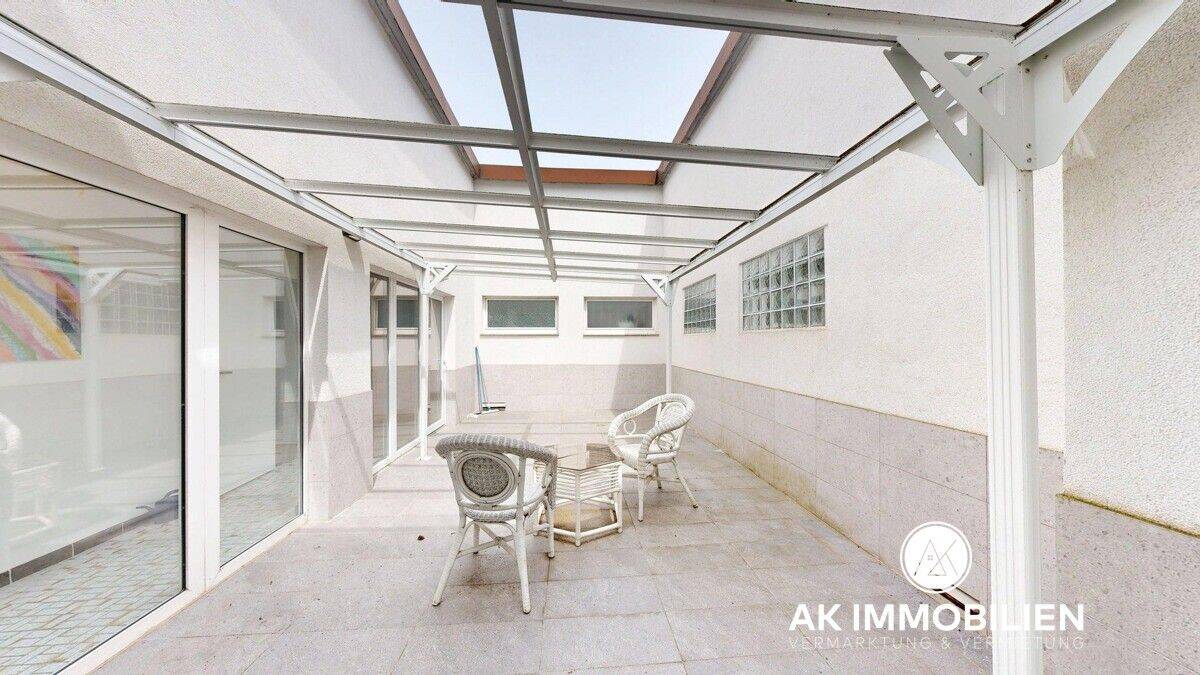 Großes Zweifamilienhaus mit Atriumhof und Schwimmbad in Bad Münder - Ortsteil Nettelrede – Bad Münder am Deister – Vorschaubild 7