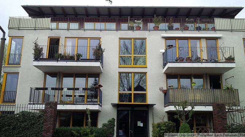 PENTHOUSE - IN BERLIN-ROSENTHAL-SÜD - 2 ZIMMER - TERRASSE & TG-PLATZ