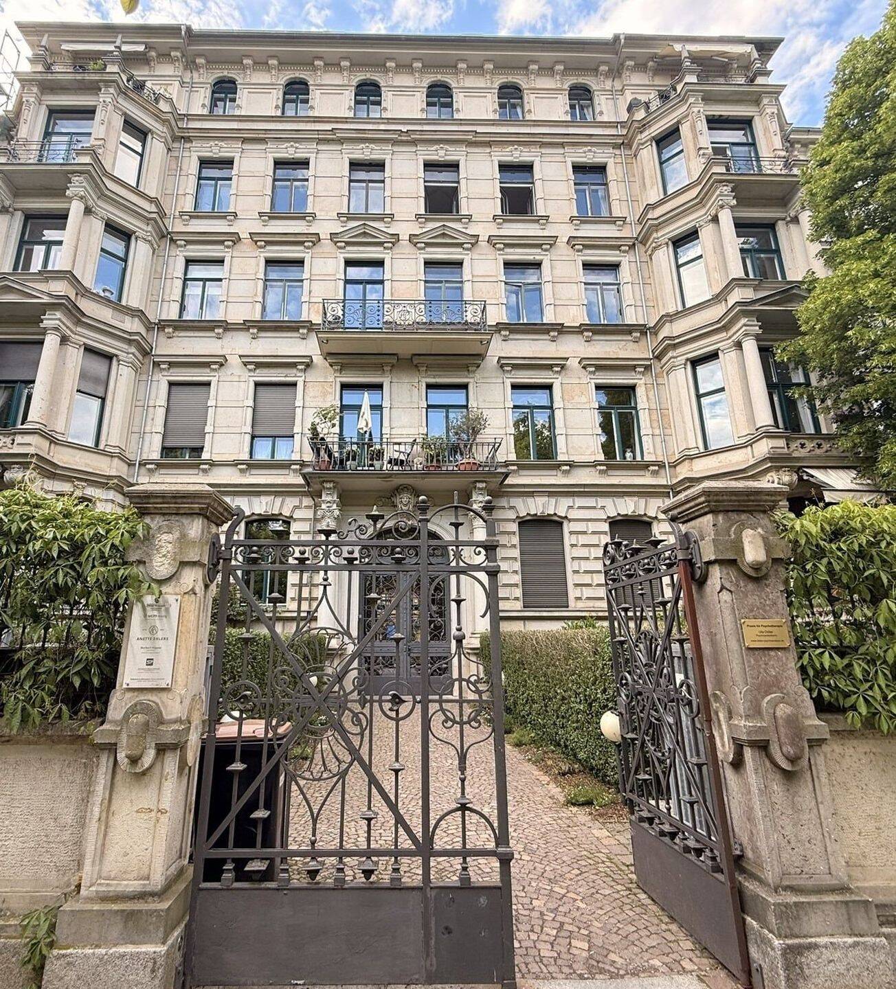 Sichere Rendite im Denkmal: Hochwertige 2-Zimmer-Wohnung in Toplage – Leipzig – Vorschaubild 2