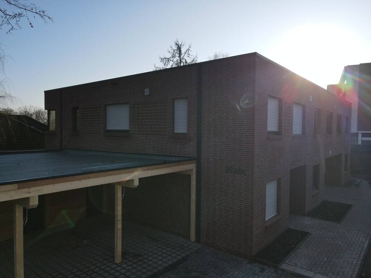 NEUBAU - Reihenmittelhaus mit Terrasse, Carport, Schuppen und Wallbox! – Oldenburg – Vorschaubild 2