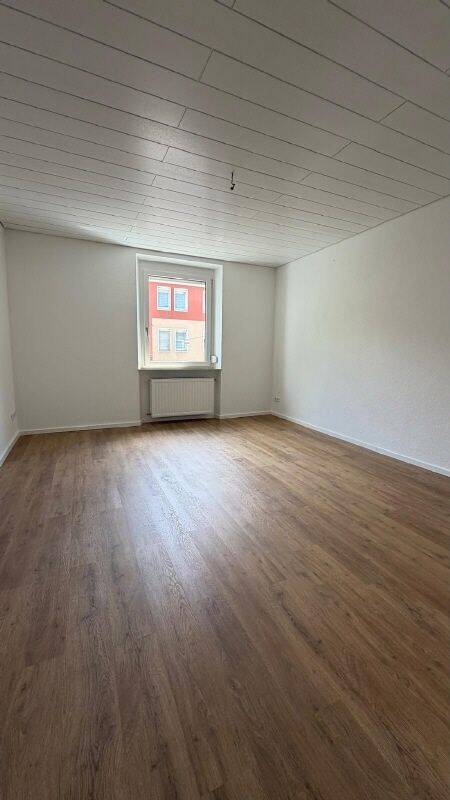 3 Zimmer Wohnung mit Balkon- Neubezug nach Sanierung – Nürnberg – Vorschaubild 3