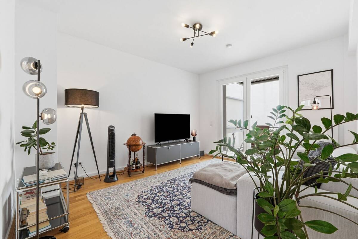 KENSINGTON Exklusiv - Moderner Wohntraum in einem umfassend saniertem Mehrfamilienhaus – 50676 Köln – Bild 1 von 9