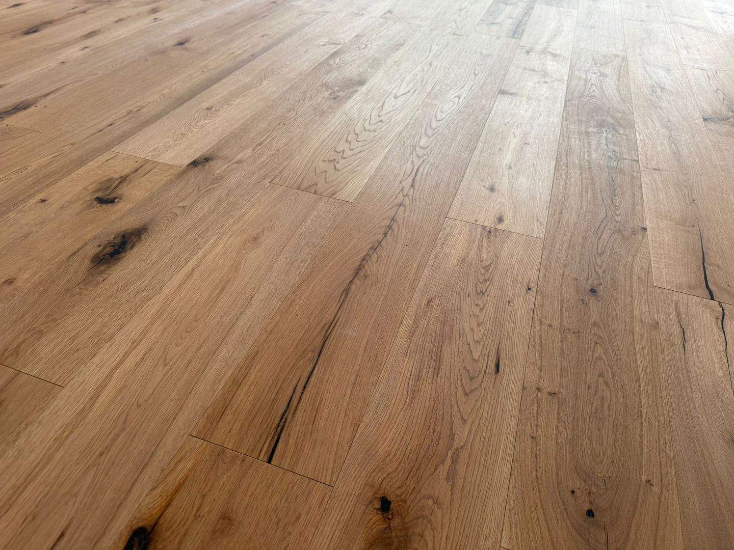 170 m² Wohnfläche I 6 Zimmer I Garten I 2 Bäder und Stellplätze – Kabelsketal – Vorschaubild 3