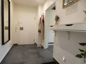 Mit Stil saniert! Hochwertige 3-Zimmer Wohnung in Top-Lage – 90763 Fürth – Vorschaubild 3