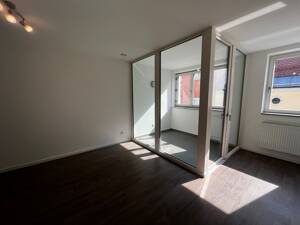Geräumige 2-Zimmer Wohnung mit Aufzug im Straubinger Stadtzentrum – 94315 Straubing – Vorschaubild 4