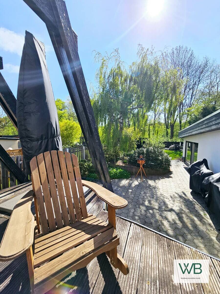 Exklusiv sanierte Haushälfte mit separatem Studio und vielen Möglichkeiten in bester Lage