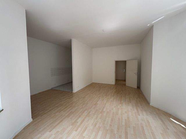 VERMIETETE 2-Raum Wohnung mit Balkon – Chemnitz – Vorschaubild 9