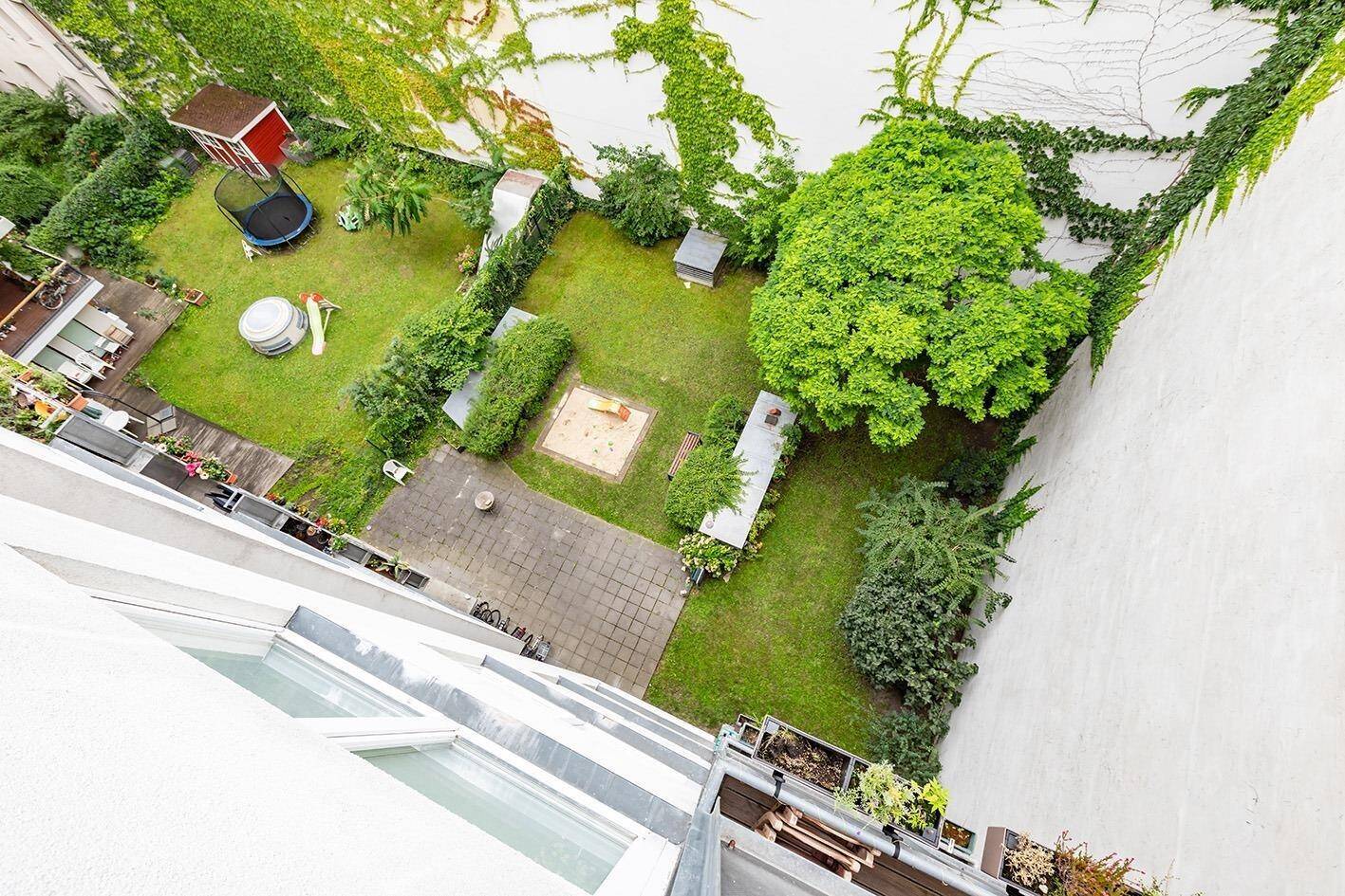 Stilvoll wohnen: Vermietete 3-Zimmer-Oase mit Loggia und bequemem Aufzug – Berlin – Vorschaubild 3