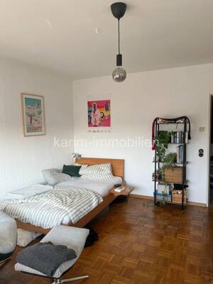 BEZUGSFREI - Zentral wohnen in Freiburg: 3 Zimmer mit Aufzug, zwei Balkonen und Stellplatz – 79110 Freiburg im Breisgau – Vorschaubild 8