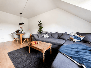 01. Oktober: Gepflegte 2-Zimmer-Wohnung mit Keller in ansprechender Anlage im Stadtteil Marienthal! – 22043 Hamburg – Vorschaubild 2