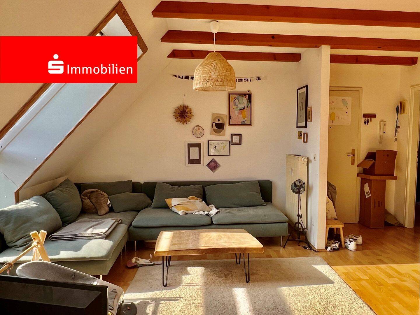 vermietete Dachgeschosswohnung mit Terrasse