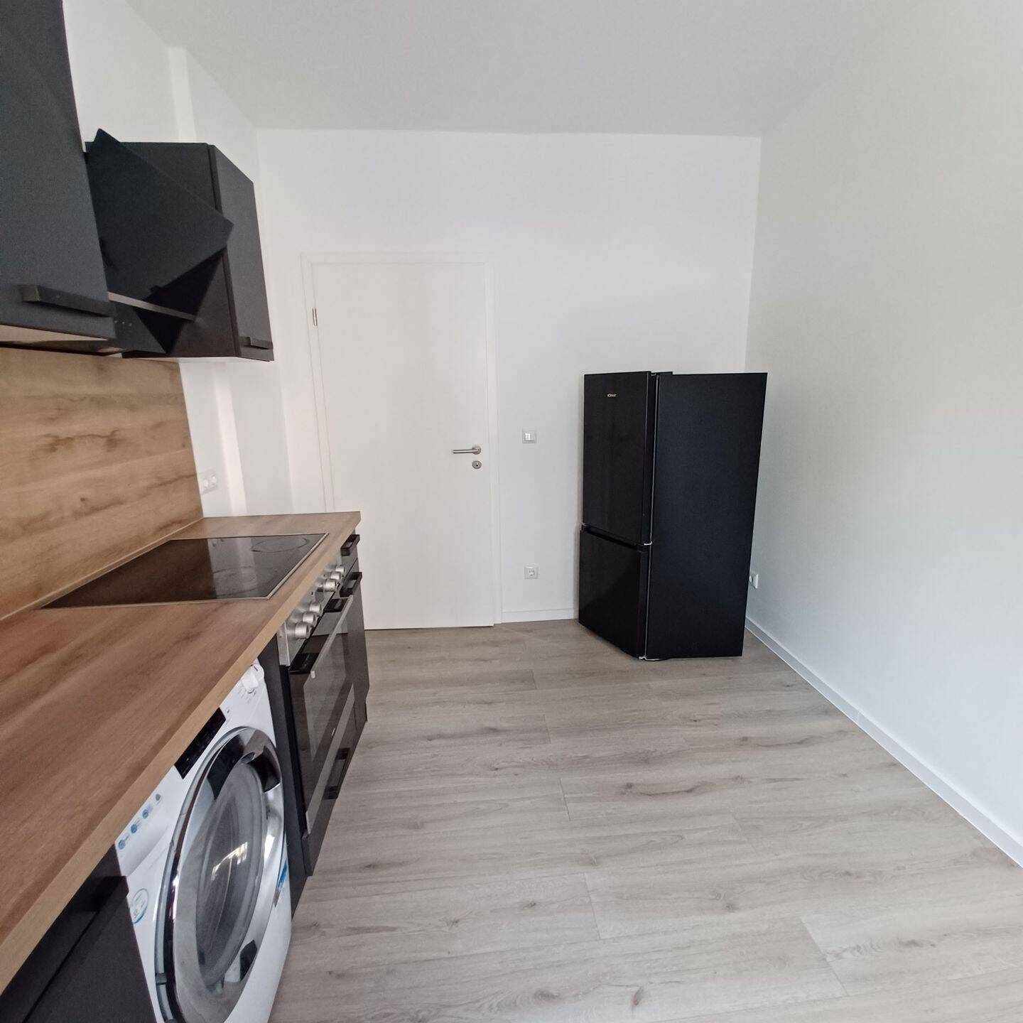 Großzügige, renovierte 3-Zimmer-Wohnung in zentraler Lage – Nürnberg – Vorschaubild 5