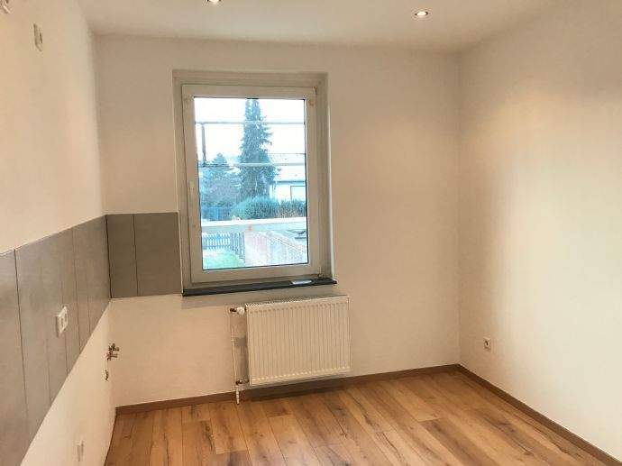 Sanierte 2 Zimmer Wohnung im Erdgeschoss mit Terrasse - 3-Familienhaus in ruhiger Spielstraße – Hamm – Vorschaubild 4