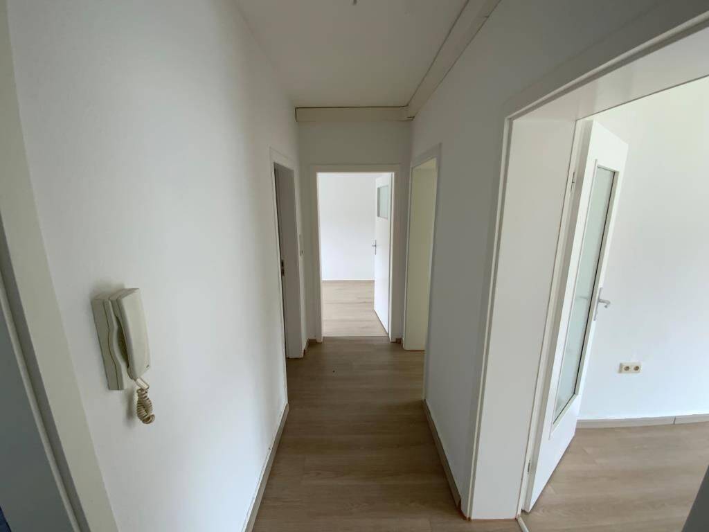sofort einziehen und wohlfühlen! 3-Zimmer mit Balkon und Boden in Plettenberg Eschen – Plettenberg – Vorschaubild 6