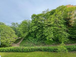 "Natur und Komfort - renovierungsbedürftige 4,5-Zi.-OG-ETW in Stuttgart-Hoffeld" – 70597 Stuttgart – Vorschaubild 2