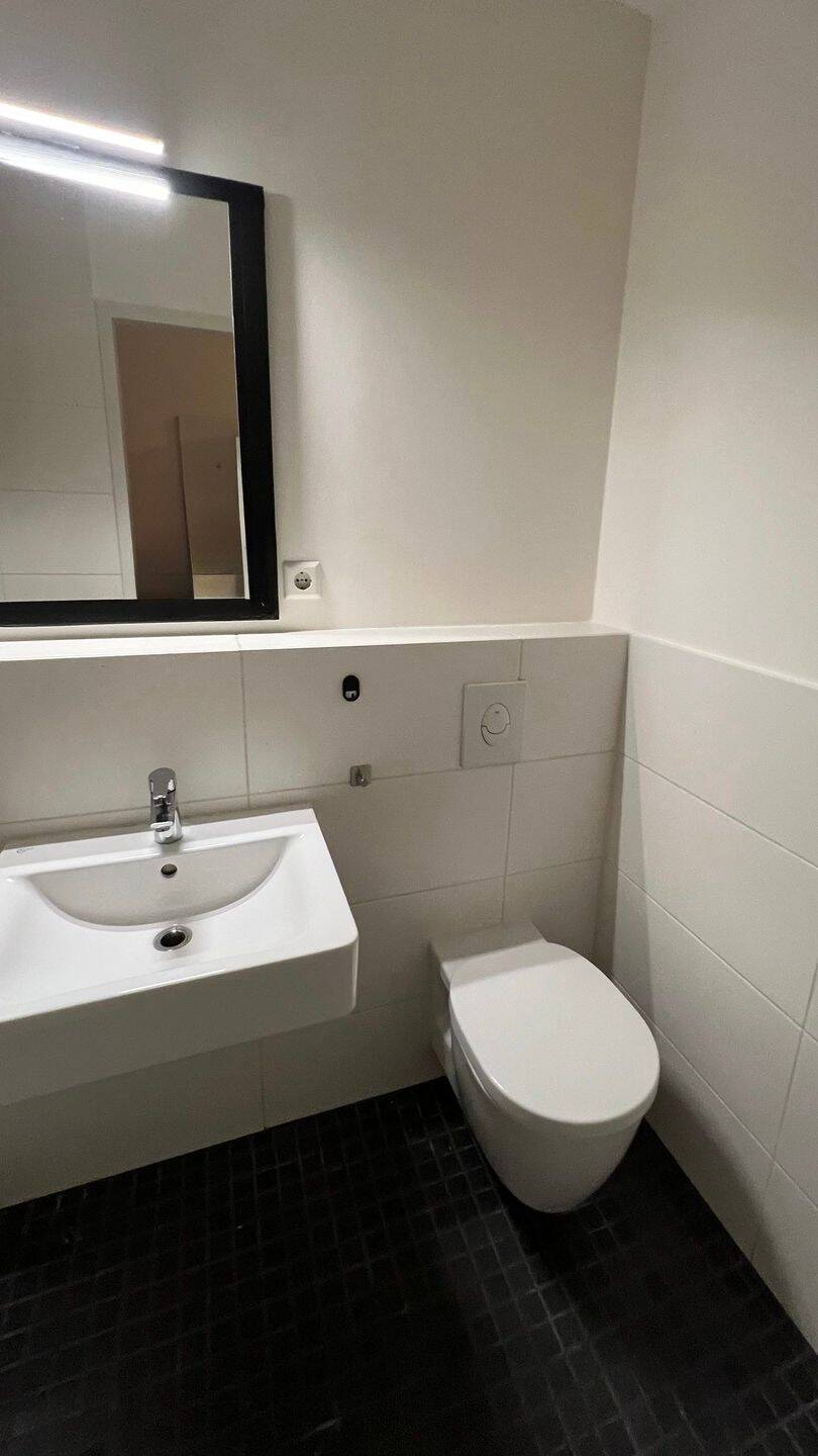 Möbliertes 1-Zimmer-Apartment – All Inclusive – 24 m2 – zentrale Lage– Nachmieter gesucht – Stuttgart – Vorschaubild 5