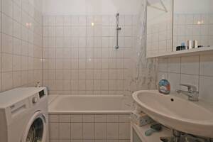 Urbane 2 Zimmer Wohnung mit Balkon und Tiefgaragenstellplatz in Hamburg Wandsbek- vermietet! – 22045 Hamburg – Vorschaubild 6