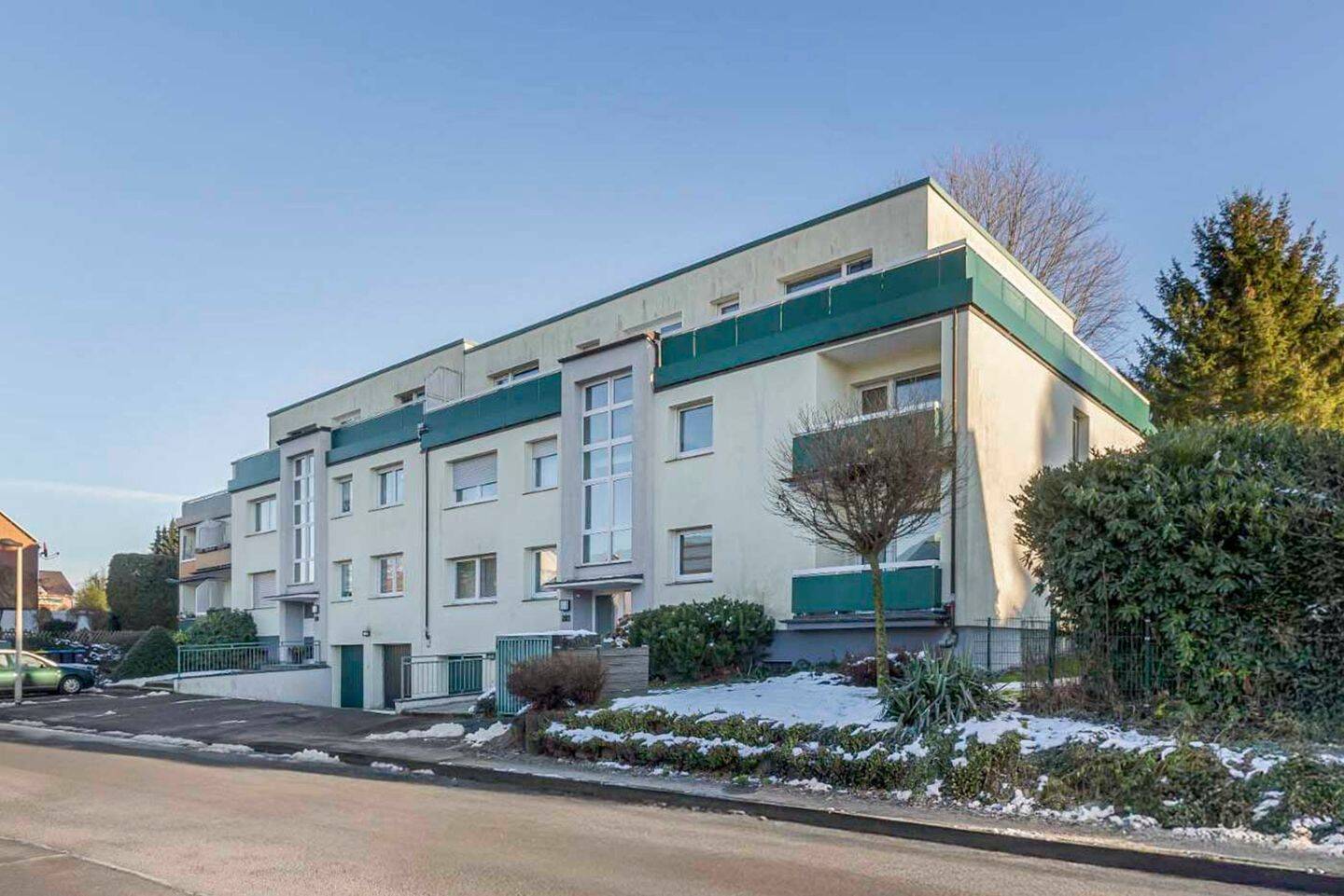 Erstbezug nach Sanierung: kompakte 1-Zimmer-Wohnung mit Balkon & Garage – Solingen – Vorschaubild 2