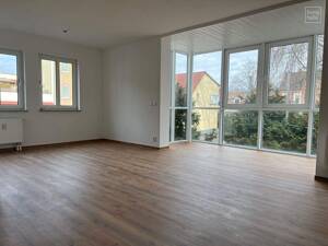 Lichtdurchflutet wohnen - mit Wintergarten! – 6118 Halle (Saale) – Vorschaubild 3