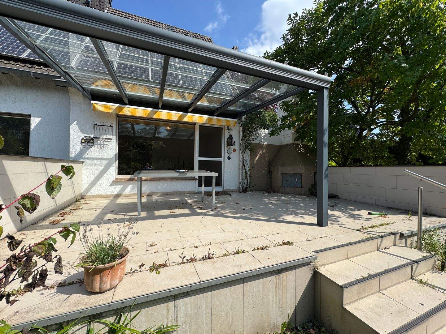 ZU VERKAUFEN: Einfamilienhaus in ruhiger Lage mit einem tollen Garten, PV-Anlage, Terrasse, Carport und viel Potenzial – Bönen – Vorschaubild 3