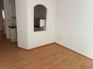 4 Zimmer Wohnung in ruhiger Lage – 40472 Düsseldorf – Vorschaubild 1