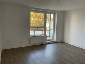 Schicke 2-Zimmer-Wohnung mit Tageslichtbad und XXL-Balkon – 30926 Seelze – Vorschaubild 4