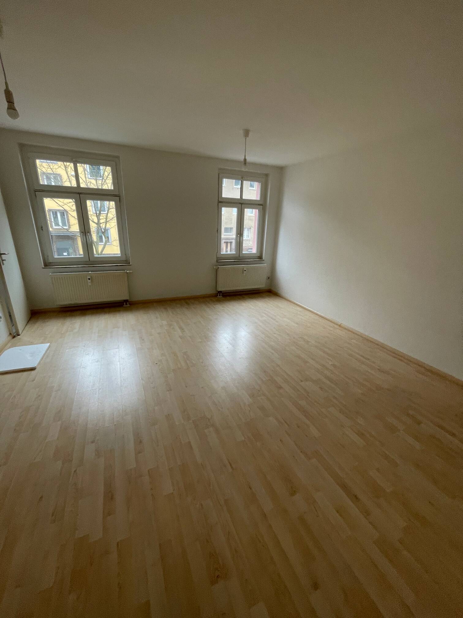 Frankenberger Str. ! ACHTUNG! EBK 1-Raum-Wohnung - Laminat ! – Chemnitz – Vorschaubild 8