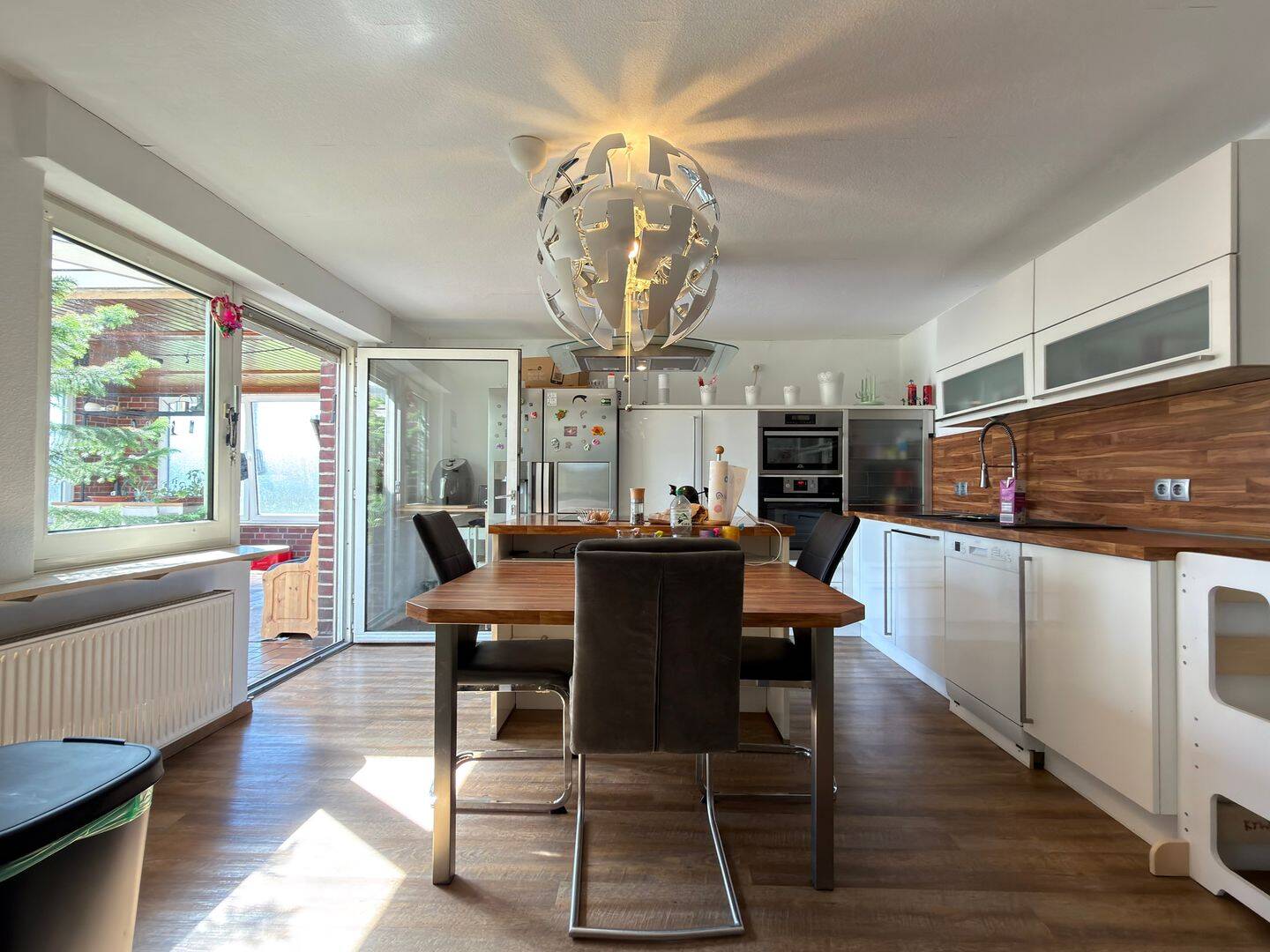 Einmaliges Zweifamilienhaus mit Nebengebäude, 2750m² Grundstück und 9 Zimmern – Hamm – Vorschaubild 7