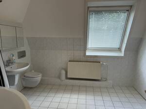 Klassisches Walmdach-Einfamilienhaus mit sonnigem Grundstück in Lurup – 22549 Hamburg – Vorschaubild 9
