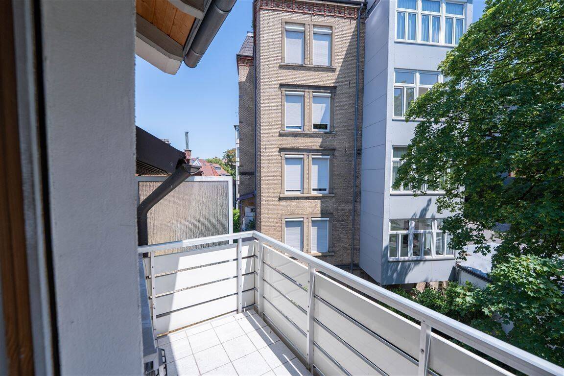 Stuttgart-Mitte | Attraktive 3-Zimmer-Wohnung mit Potenzial im begehrten Kernerviertel – Stuttgart – Vorschaubild 9