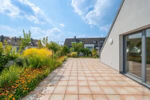 Wohnen wie im Urlaub-einzigartige Penthouse-Galerie-sonniger Dachgarten in Bestlage von Praunheim – 60488 Frankfurt am Main – Vorschaubild 3