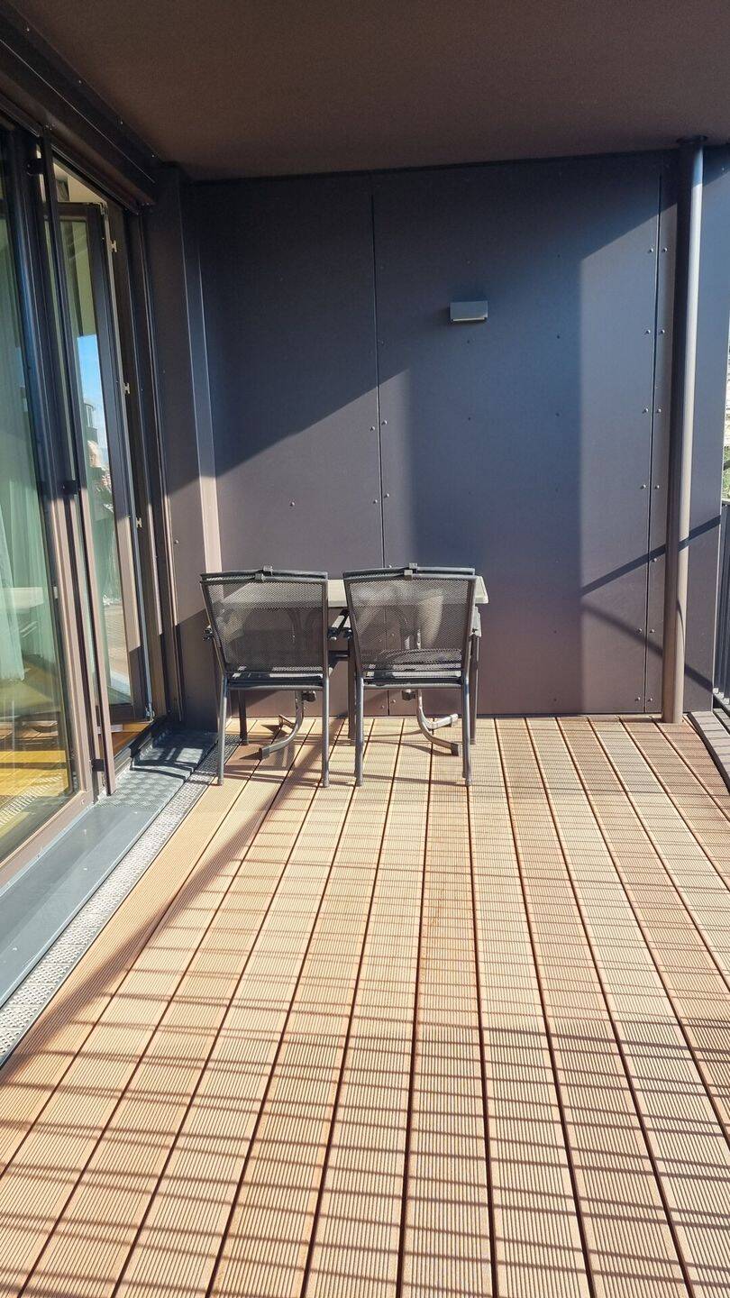 Anschauen, Staunen, Einziehen. Vollmöbliert Leben im Marina Garden. – Dresden – Vorschaubild 5