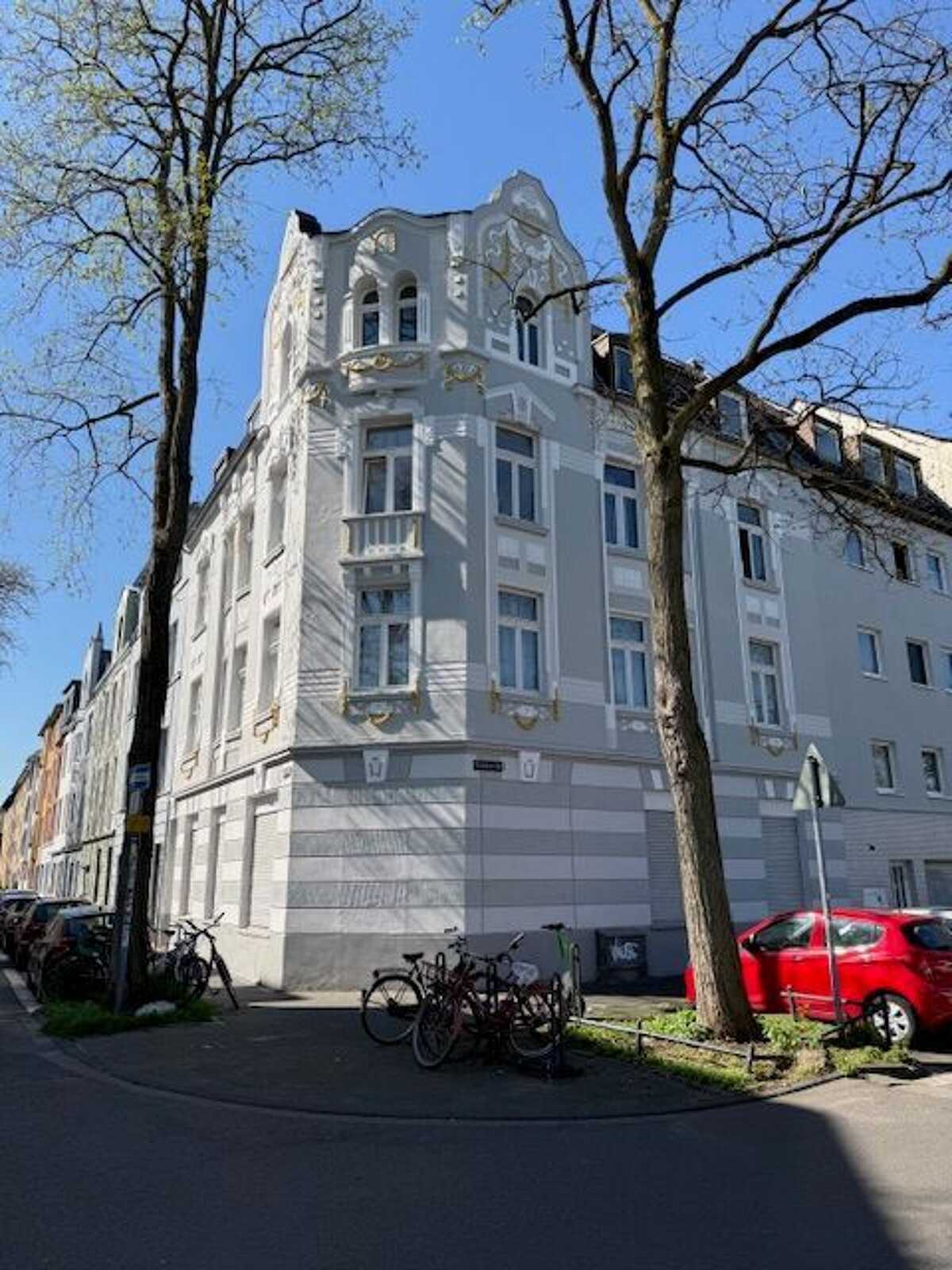 Renditeobjekt in Köln – 51105 Köln – Bild 1 von 9