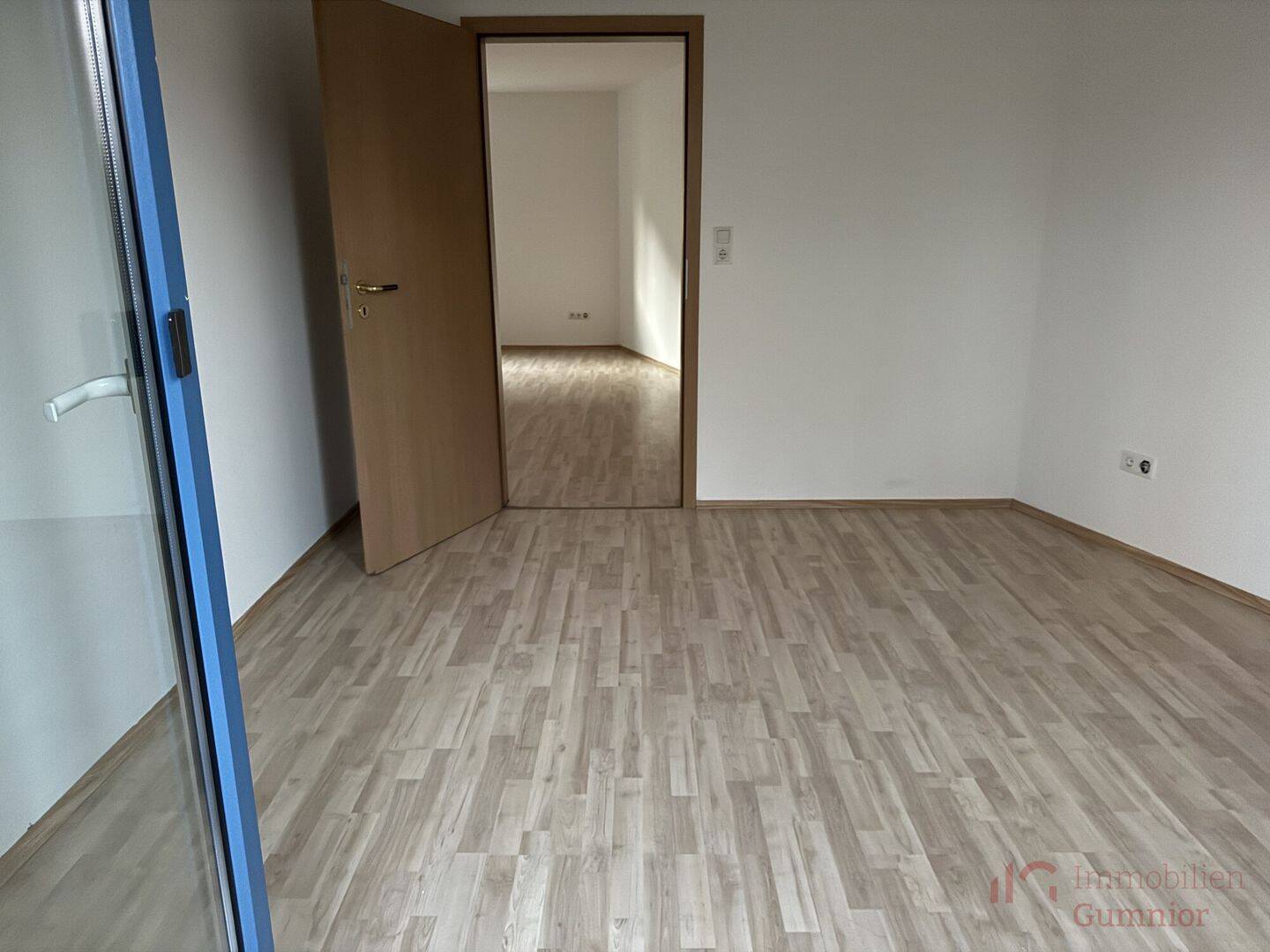 Erdgeschosswohnung mit Terrasse in zentraler Wohnlage von Osnabrück – Osnabrück – Vorschaubild 7