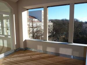 Frei zum 1.11.26: Lichtdurchflutete 3-Raumwohnung mit Balkon, 2 Bädern und TG-Stellplatz! – 4299 Leipzig – Vorschaubild 3