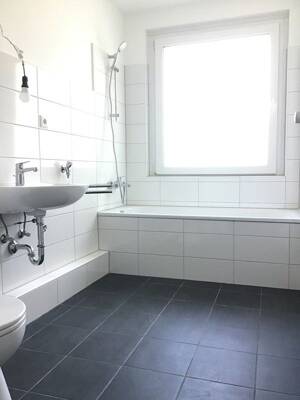 Großzügige 3-Zimmer Wohnung mit Balkon in Baumheide – 33609 Bielefeld – Vorschaubild 2