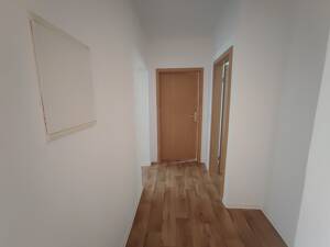 Wohnen im Erdgeschoss- mit Balkon und Tageslichtbad – 6217 Merseburg – Vorschaubild 5
