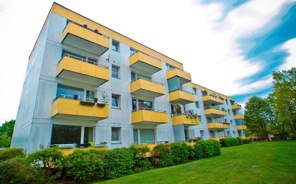 Geräumige, renovierte 3 Zimmer Wohnung