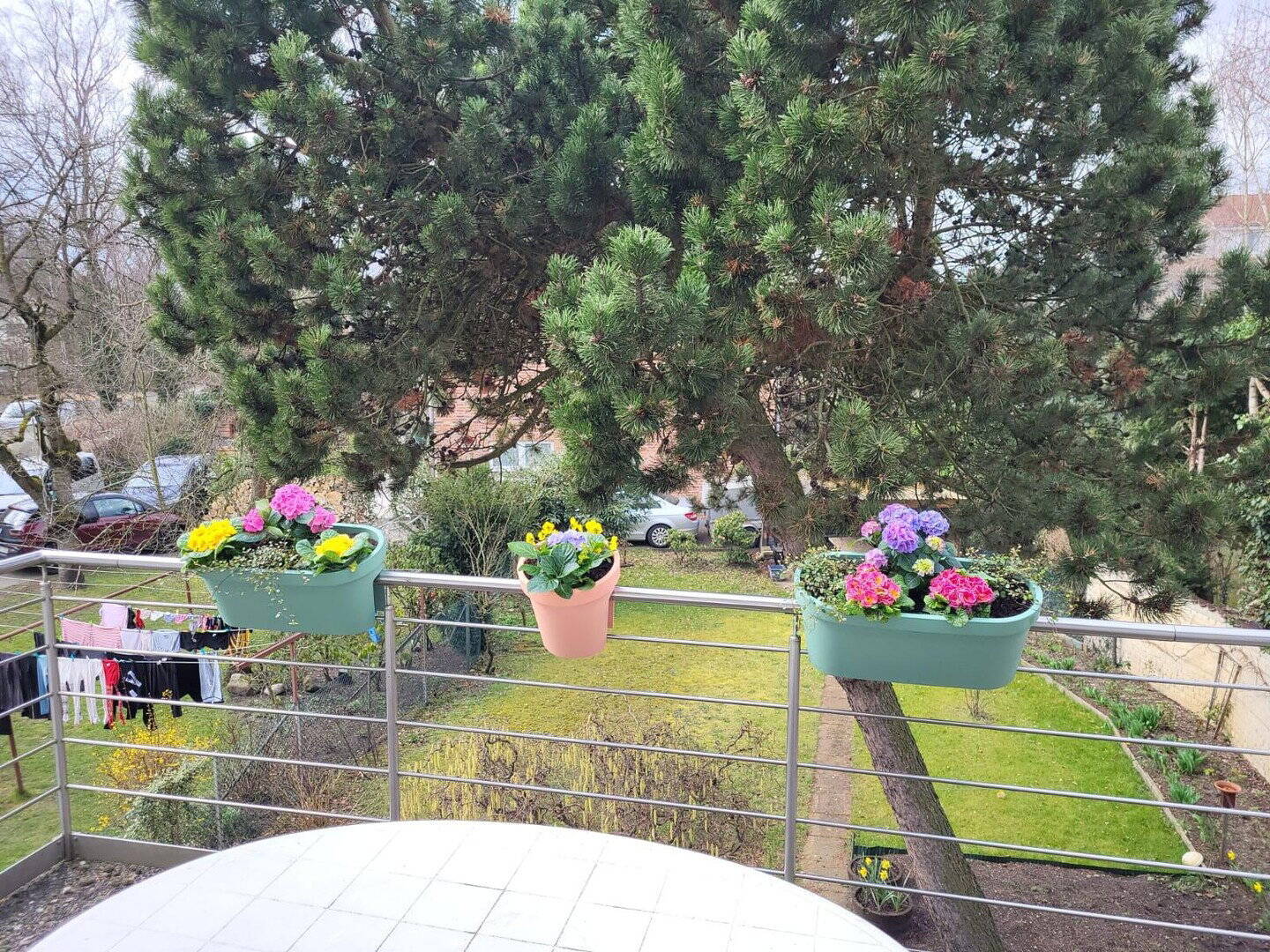 3-Zi Wohnung, EBK, Balkon, Garten