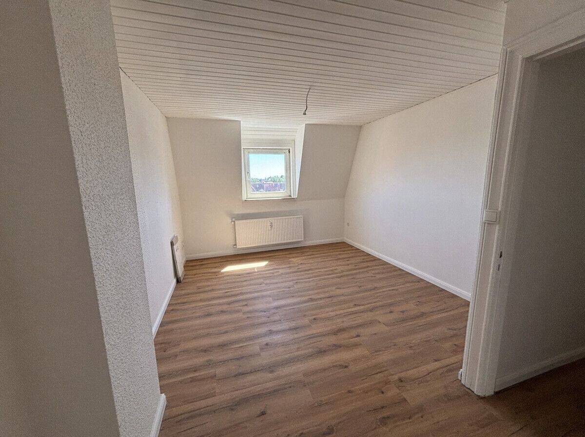 Freies renoviertes 1-Zimmer-City-Apartment - Provisionsfrei! – Lübeck – Vorschaubild 3