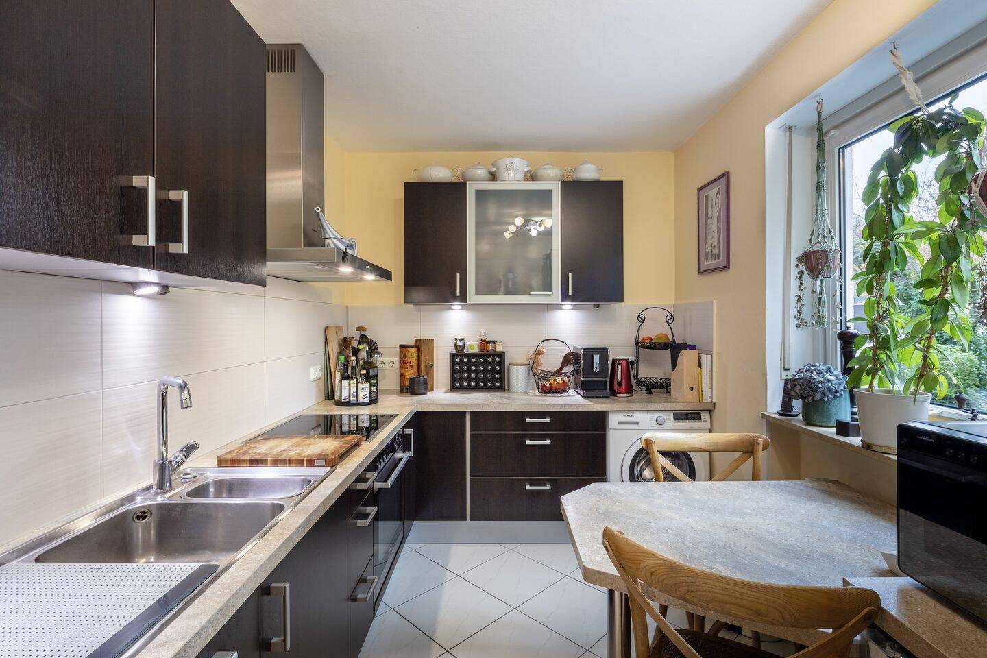 Hochparterre-Wohnung: komplett saniert und frei ab Mitte 2026 – München – Vorschaubild 5